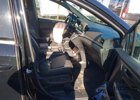 2025 Honda Odyssey Sport-L from USA, damaged, VIN 5FNRL6H79SB000408